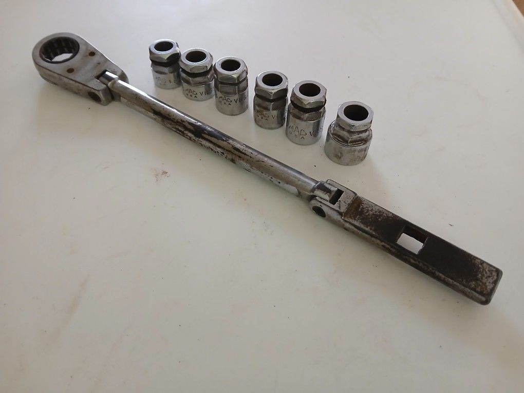 Mac Ratchet  Pass Thru Alignment Tool With 6 Sockets 