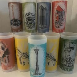 Vintage 1962 World's Fair Glasses Complete Set of 8 + 1 Extra 9 Total Glasses