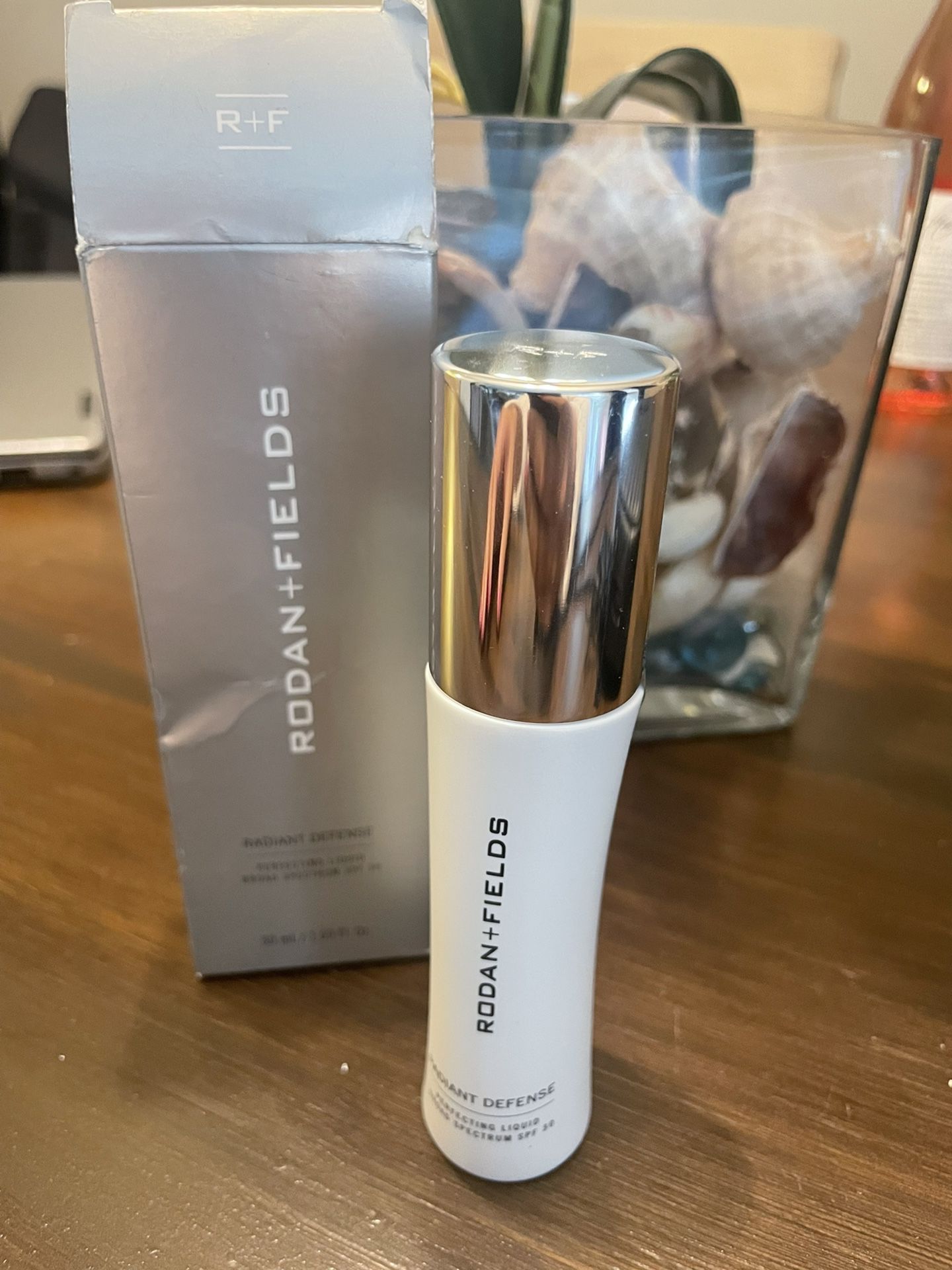 Rodan And Fields Radiant Defense Expresso Foundation 
