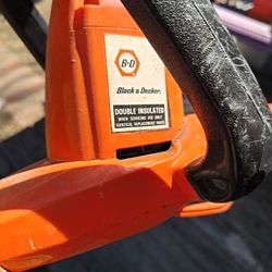 Black & Decker Hedge Trimmer
