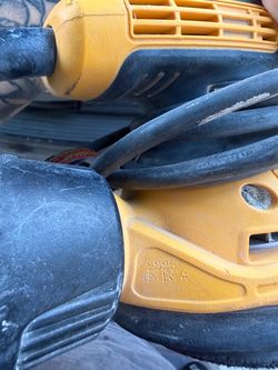 Dewalt 5 inch orbital sander