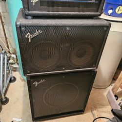 Fender Bass Amp With 2 Cabinets