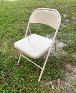 Set of 4 Metal Folding Chairs - Tan/Beige - Great Condition