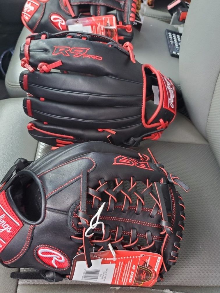 Baseball Gloves Rawlings R9