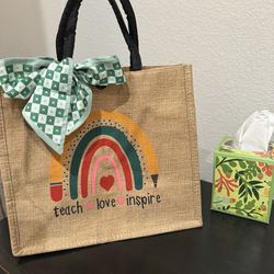 Women Tote Bags For Teachers And Mothers