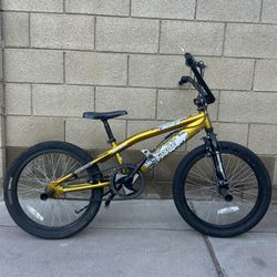 Mongoose Hoop D Bmx Bike 