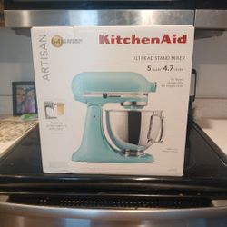 KitchenAid Artisan Tilt-Head Stand Mixer 5 Qt (4.7L) – Brand New in Box!