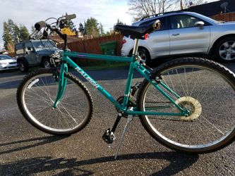 Raleigh men's Bike. Great Deal.