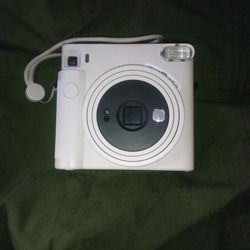 Fujifilm Instax Sq 1 Polorid Film Camera/ Case