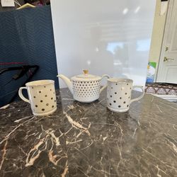 Teaware Set By Grace