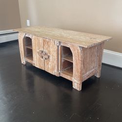 Beautiful White-washed Coffee Table