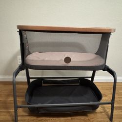 Maxi Cosí Bassinet 