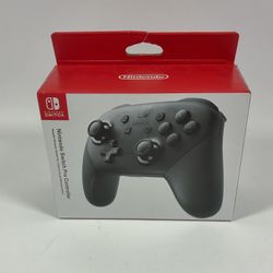 New Nintendo Switch Pro Controller 104889H Black