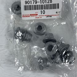 90179-10128 OEM Toyota MANIFOLD NUTs 