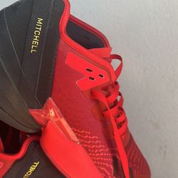 NEW ORIGINAL GENUINE ADIDAS MITCHELL SIZE 14 ADULT IN BOX $50 ONLY SERIOUS BUYERS PLEASE