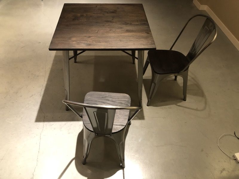 Dining table + chairs