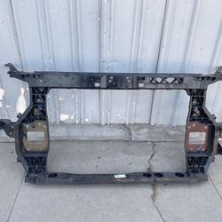 2021-2023 Hyundai Santa Fe Radiator Support