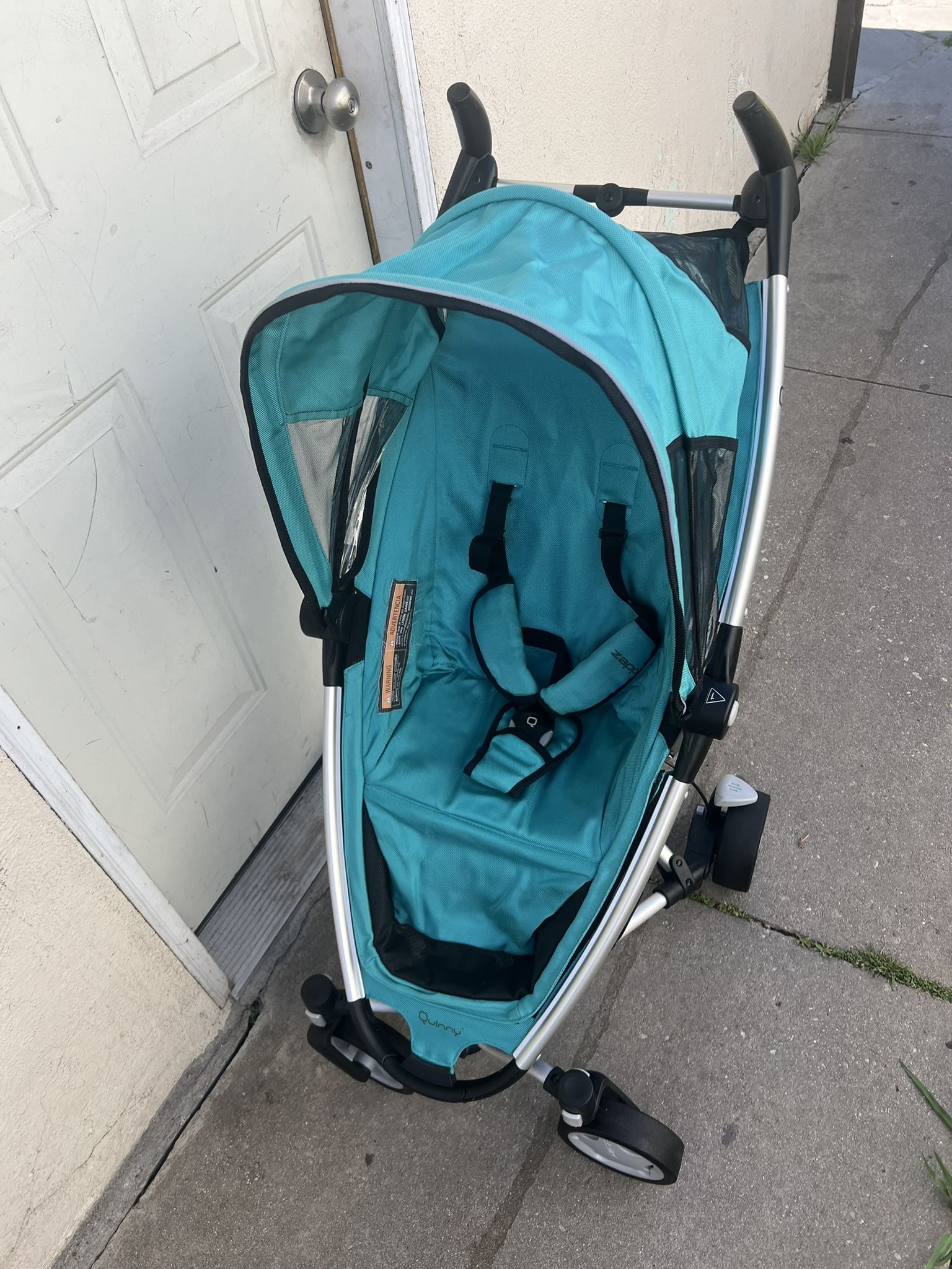 QUINNY STROLLER 
