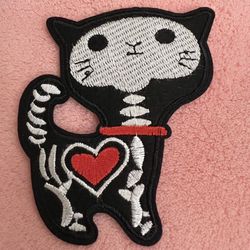 cat iron on patch (shipping only )