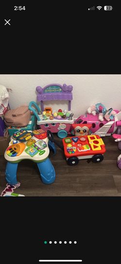 Taking reasonable Offers (Moving Out Sale) 