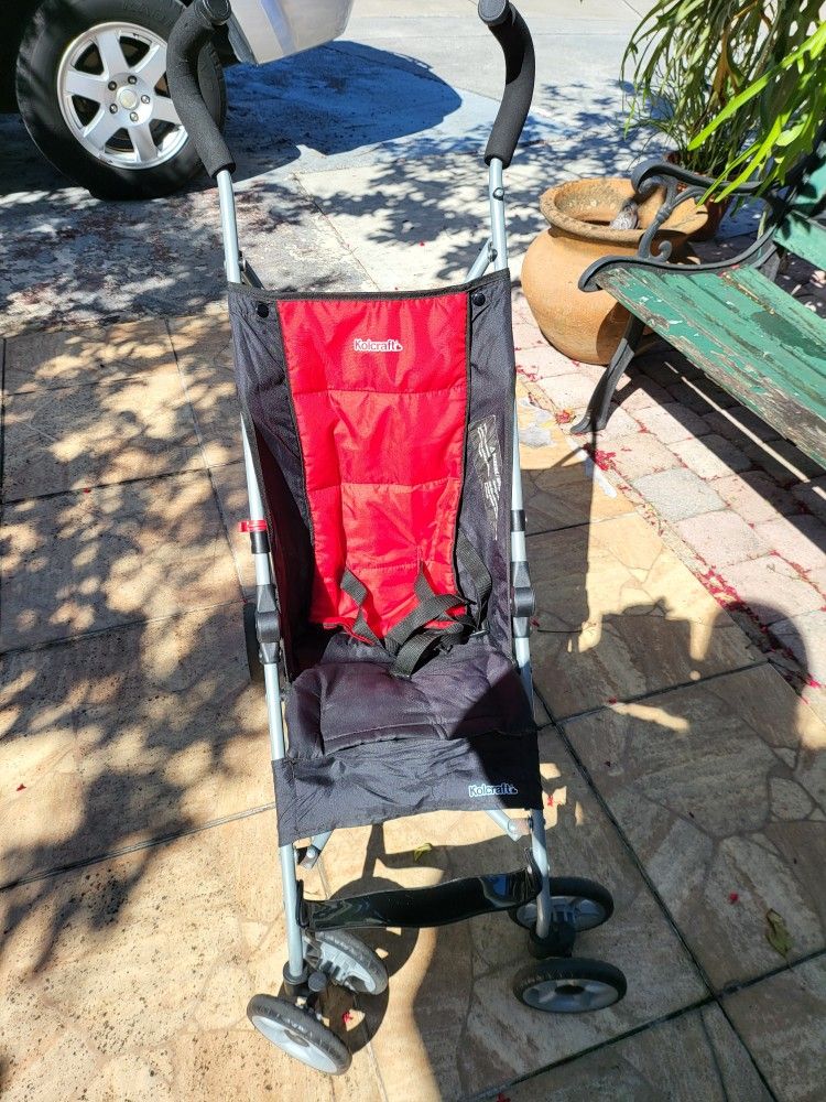 Stroller {Coche De Perrito)