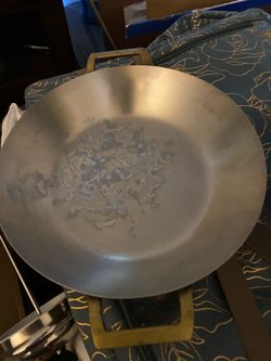 Copper Paella pan and White Gibson Bowl