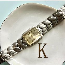 Super Vintage Gucci Quarts Watch