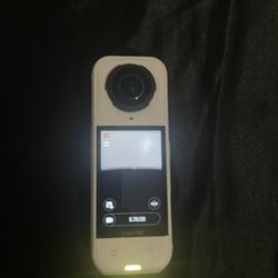Insta360 X5
