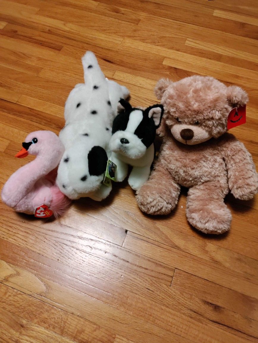 New 4 Stuffed Animals Plush 2 Puppy Dogs 1 Teddy Bear 1 Beanie Babies Swan
