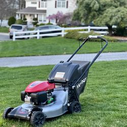 Honda HRN 21” Self Propelled Lawn Mower Twin Blade System and Smart Drive 166cc GCV170