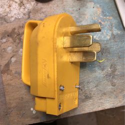 Camco 50  Amp Rv Plug