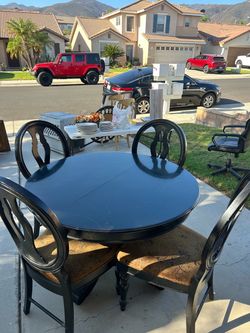 Black Round Dining Table with 4 Chairs