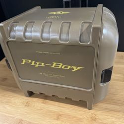 Fallout Pip-Boy Case