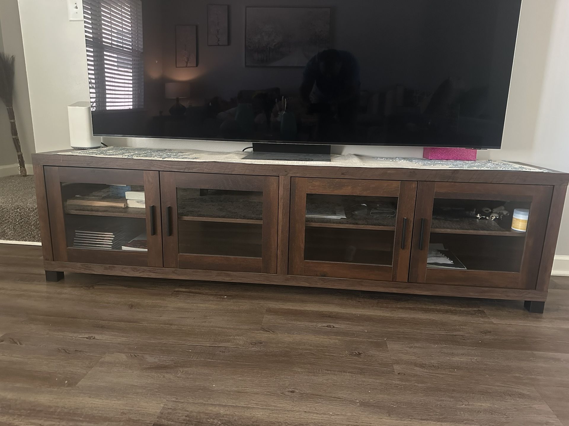TV Stand For TVs Up To 85 “