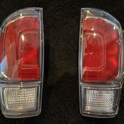 3rd GenToyota Tacoma Tail Lights 2016–2023
