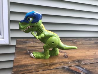 Dinosaur toy