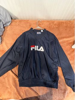 Vintage FILA sweater. Size Large