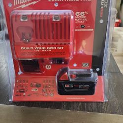 MILWAUKEE M18 CHARGER/BATTERY 5.0 