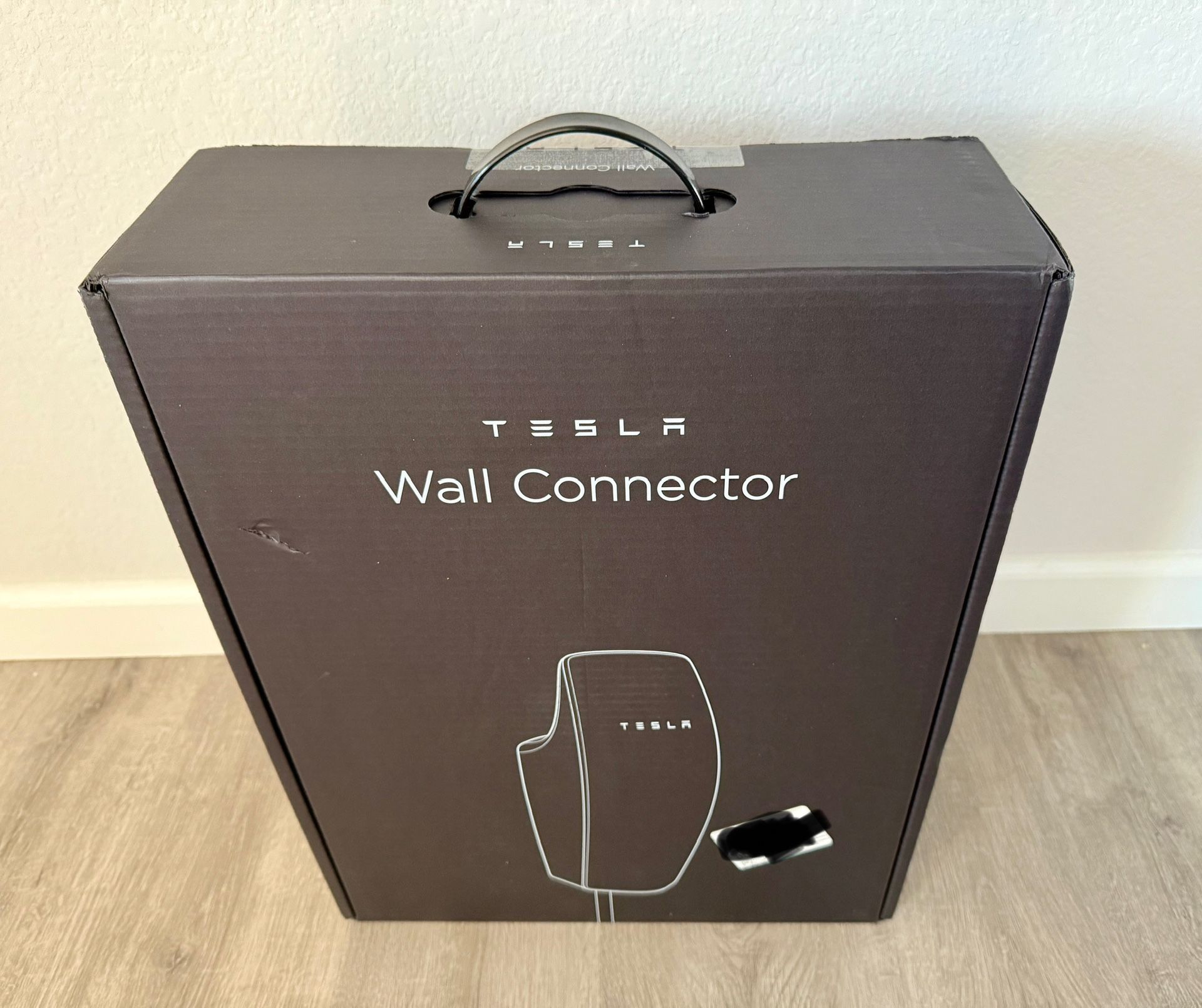 TESLA Wall Connector - BRAND NEW  - SEALED