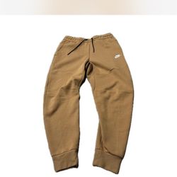 Nike tech sweat pants 
