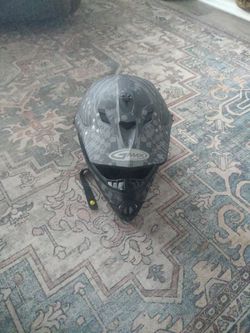 GMax Motorcycle/Dirt Bike Helmet