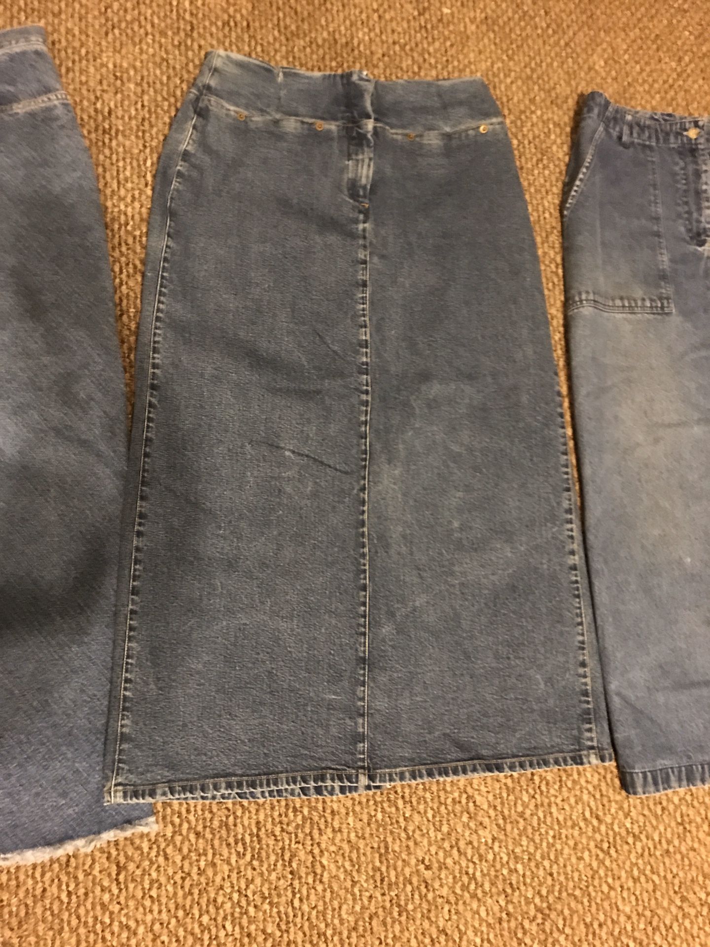 Ladies denim long skirts size 6/8/10 