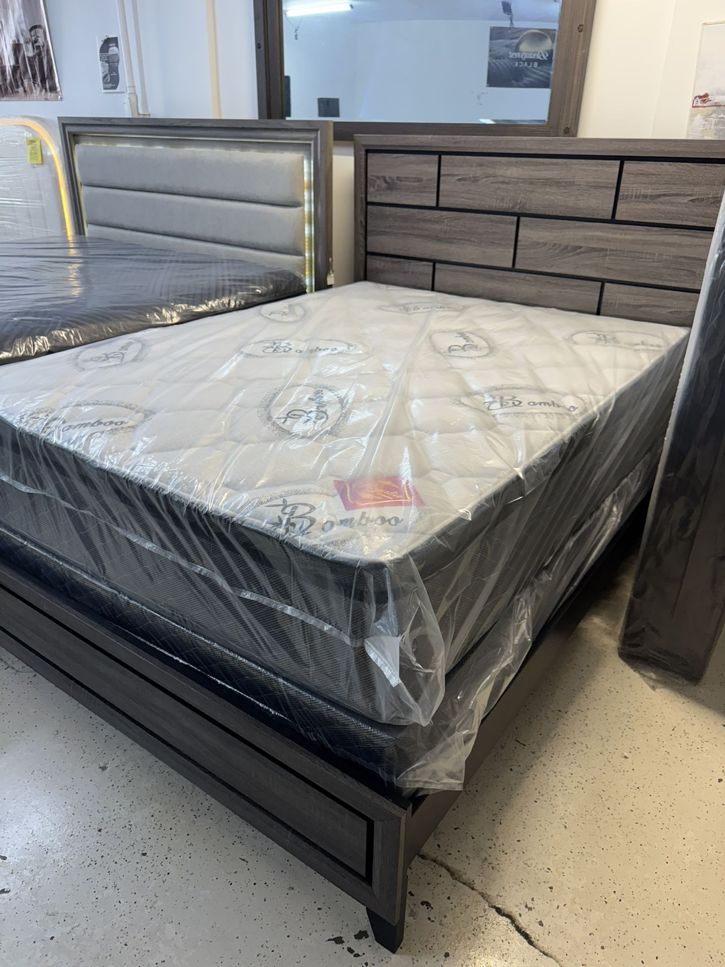Queen Grey Bed Frame And Mattress With Boxspring 🚚✅