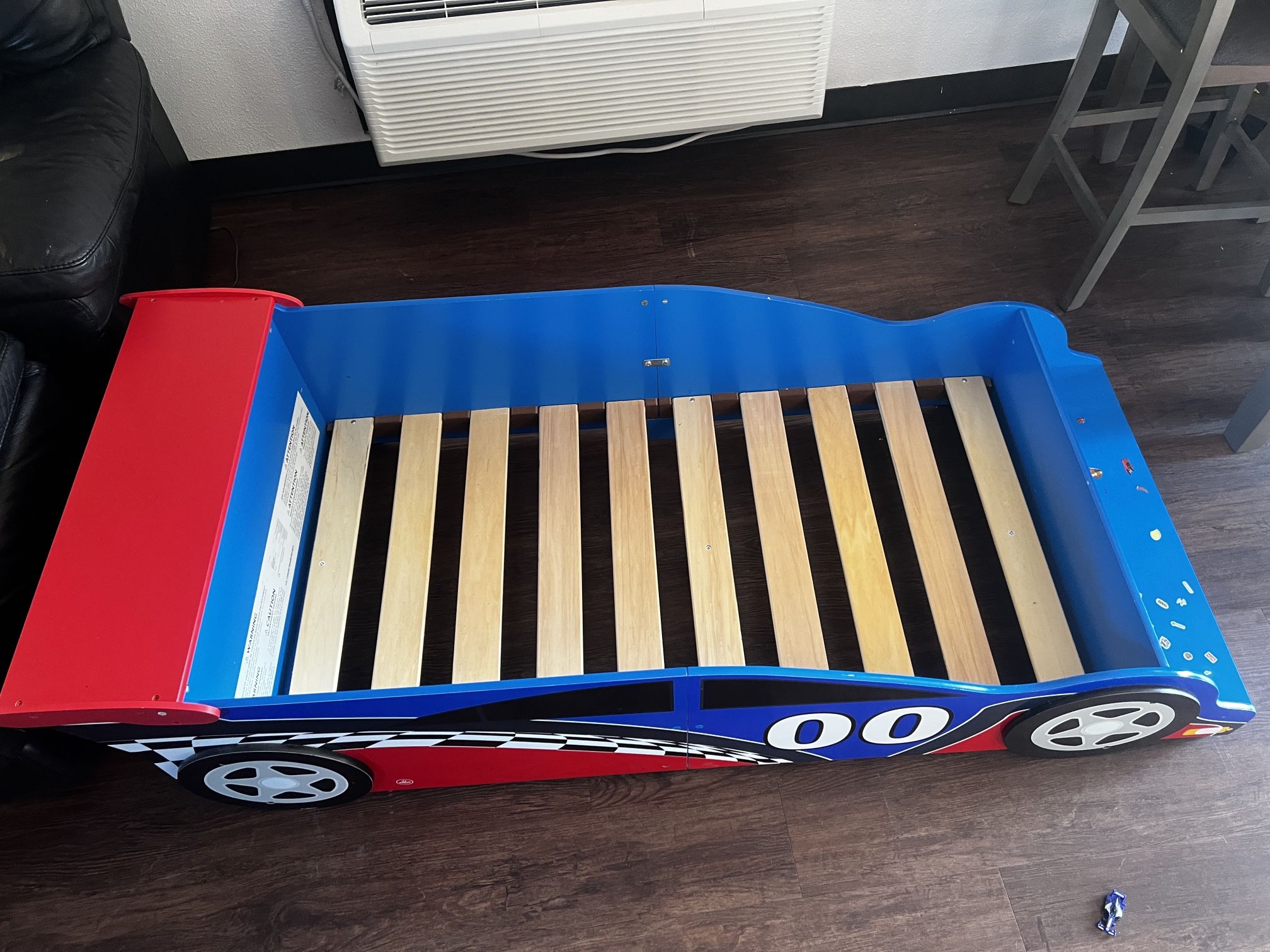 Toddler Race Car Bed