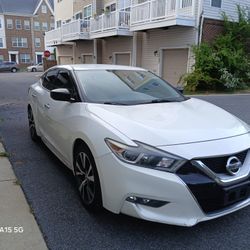 2017 Nissan Maxima