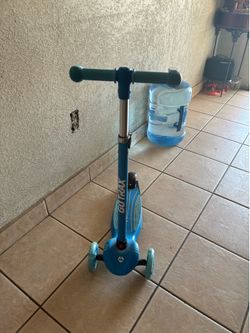 GOTRAX kids scooter