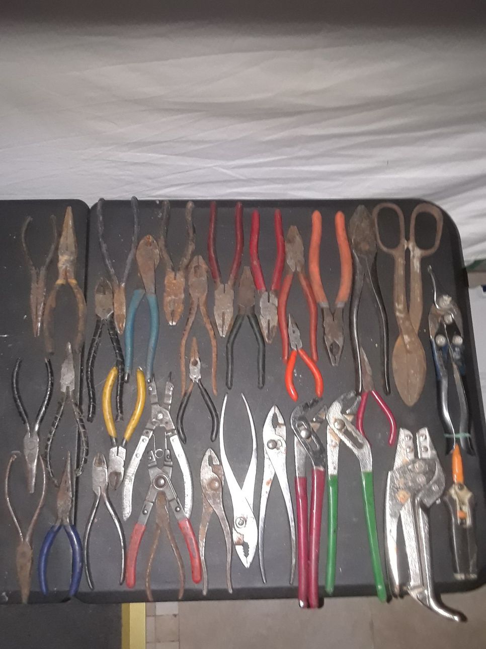 Pliers. A lot of Pliers! 33