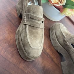 Moccasin Shoes