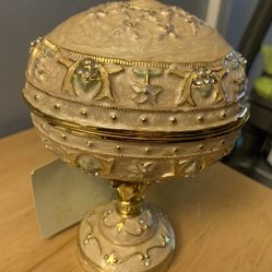 Rue Moliere Jeweled Egg Music Box