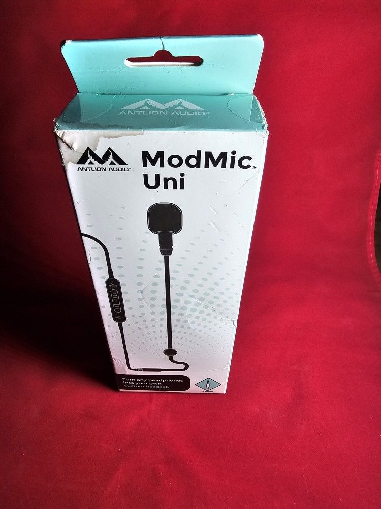 BNIB Modmic Mini